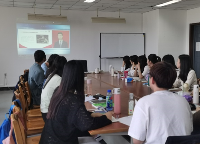 1622420372005021552.png 学党史,我先行1.png